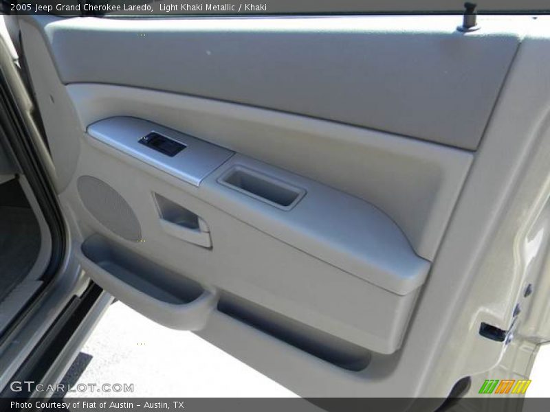 Light Khaki Metallic / Khaki 2005 Jeep Grand Cherokee Laredo