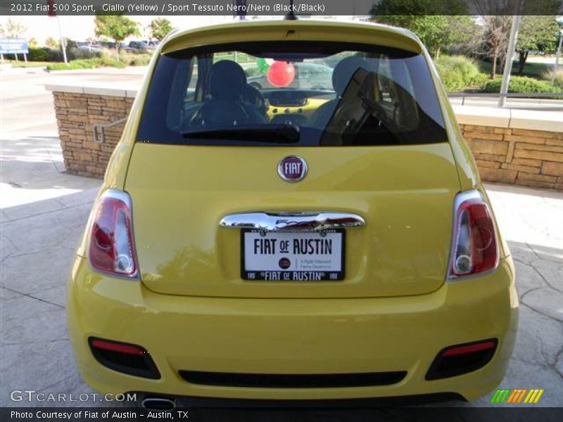 Giallo (Yellow) / Sport Tessuto Nero/Nero (Black/Black) 2012 Fiat 500 Sport