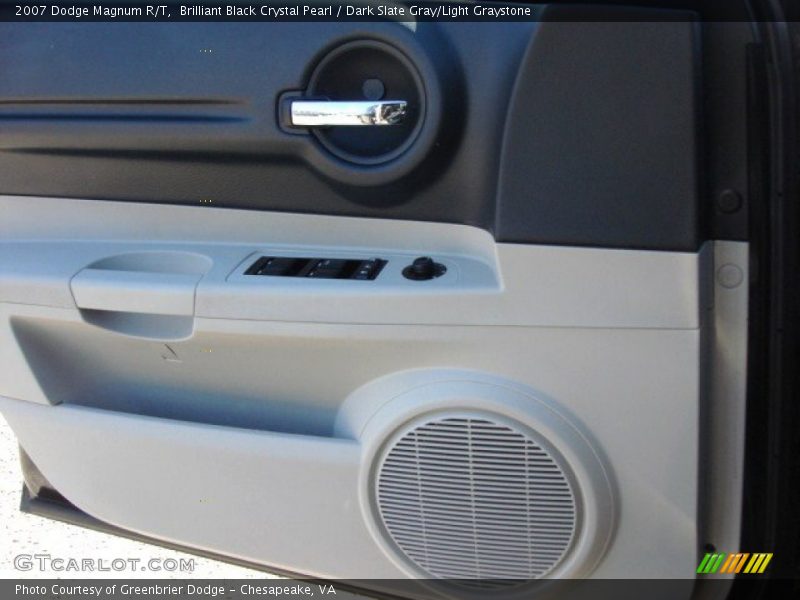 Brilliant Black Crystal Pearl / Dark Slate Gray/Light Graystone 2007 Dodge Magnum R/T