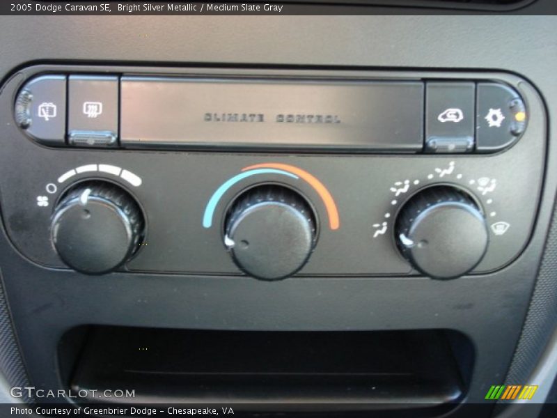 Bright Silver Metallic / Medium Slate Gray 2005 Dodge Caravan SE