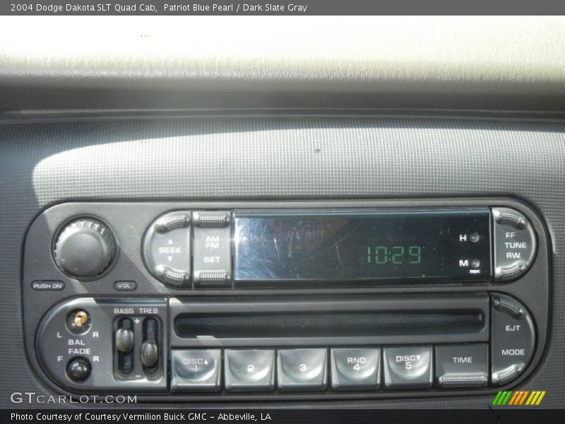 Audio System of 2004 Dakota SLT Quad Cab