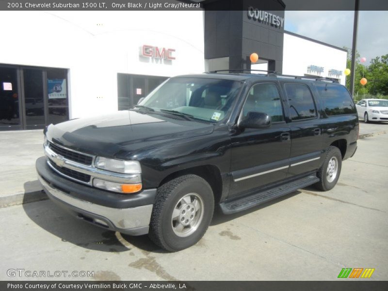Onyx Black / Light Gray/Neutral 2001 Chevrolet Suburban 1500 LT