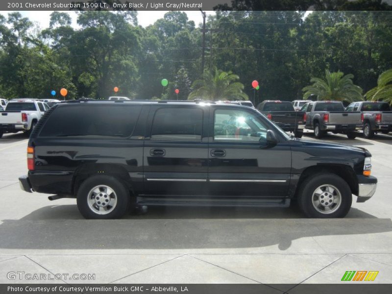 Onyx Black / Light Gray/Neutral 2001 Chevrolet Suburban 1500 LT