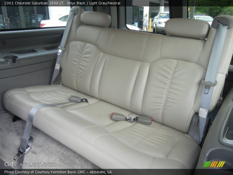 Onyx Black / Light Gray/Neutral 2001 Chevrolet Suburban 1500 LT