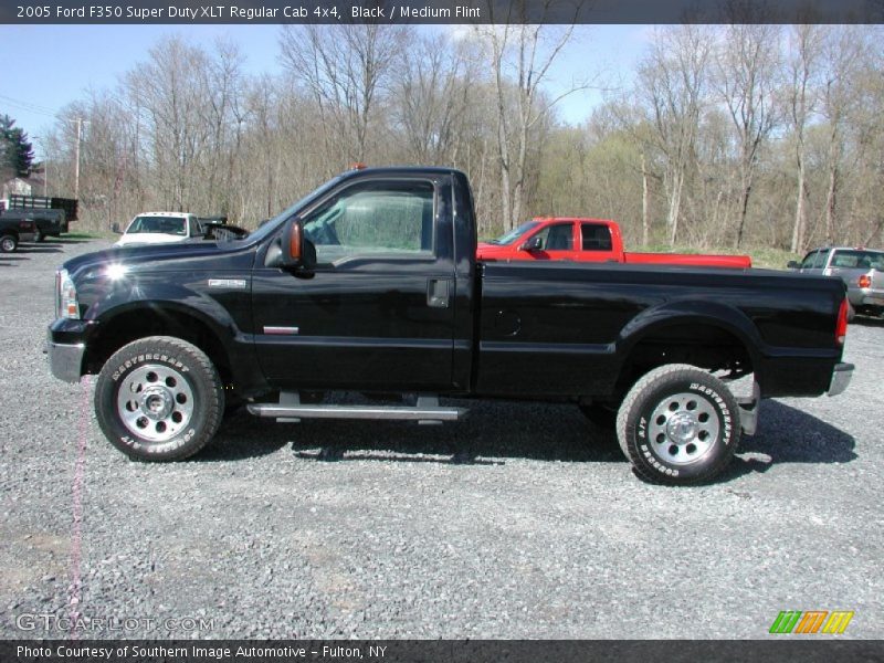 Black / Medium Flint 2005 Ford F350 Super Duty XLT Regular Cab 4x4