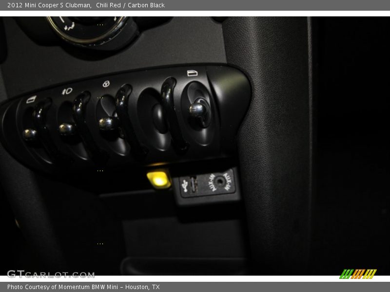 Chili Red / Carbon Black 2012 Mini Cooper S Clubman