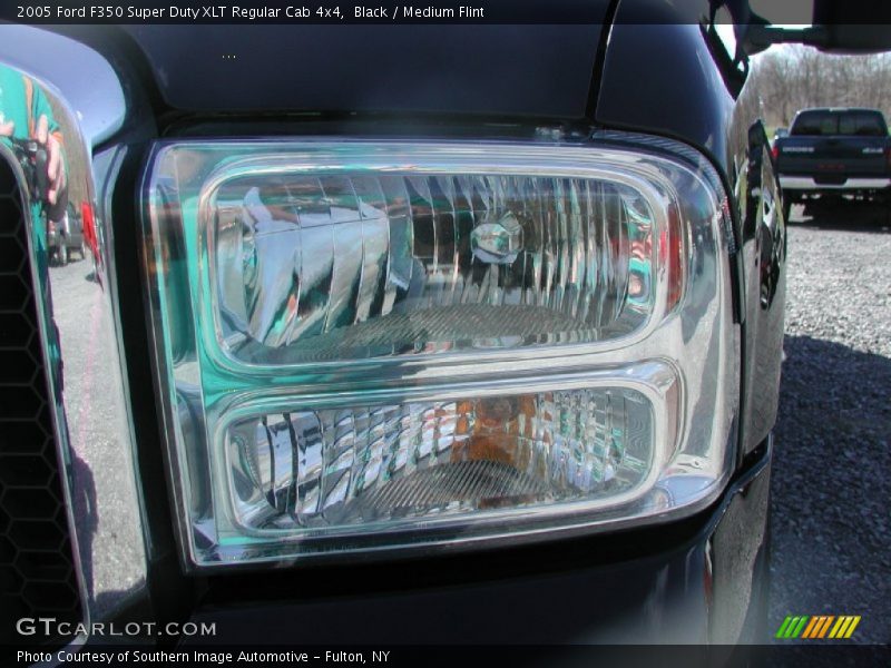 Black / Medium Flint 2005 Ford F350 Super Duty XLT Regular Cab 4x4