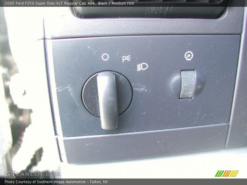 Black / Medium Flint 2005 Ford F350 Super Duty XLT Regular Cab 4x4