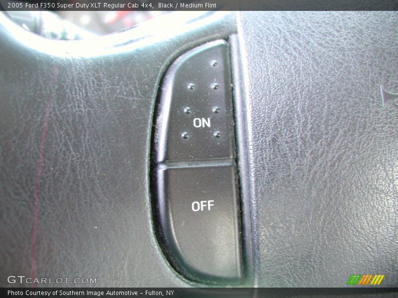 Black / Medium Flint 2005 Ford F350 Super Duty XLT Regular Cab 4x4