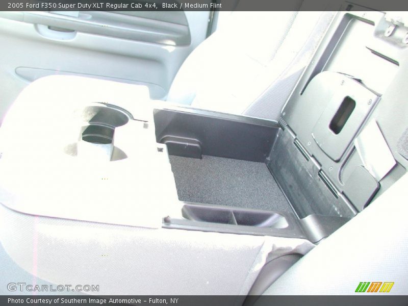 Black / Medium Flint 2005 Ford F350 Super Duty XLT Regular Cab 4x4