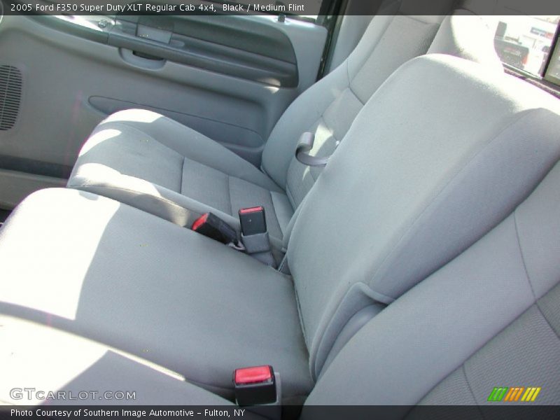 Black / Medium Flint 2005 Ford F350 Super Duty XLT Regular Cab 4x4