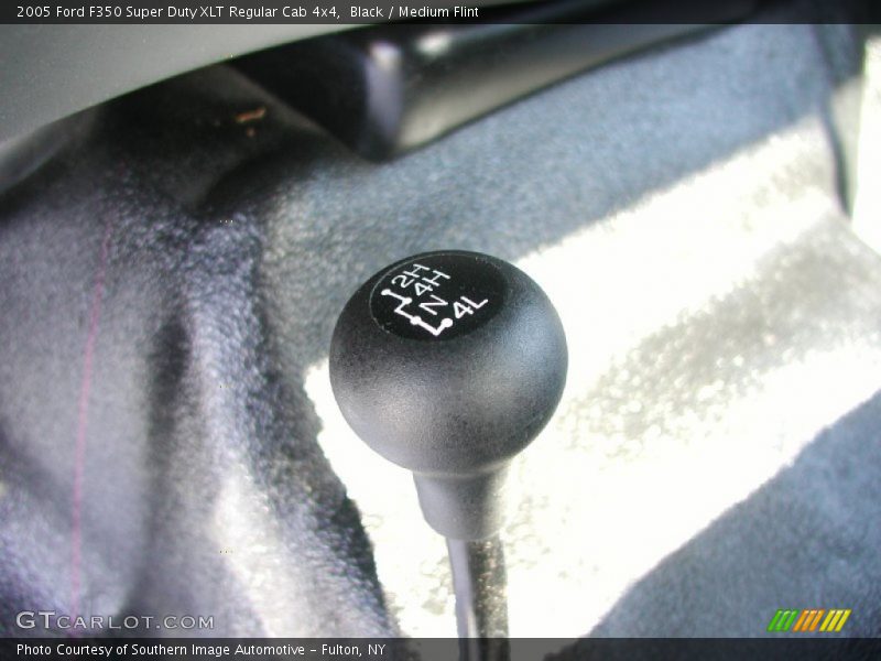 Black / Medium Flint 2005 Ford F350 Super Duty XLT Regular Cab 4x4