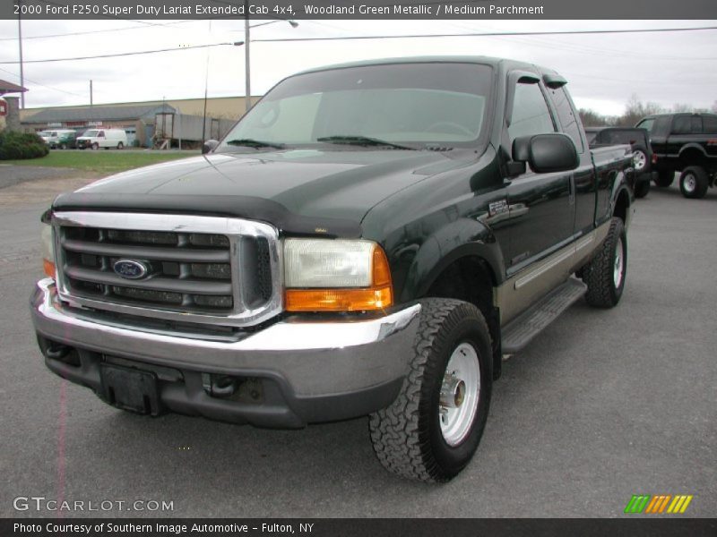 Woodland Green Metallic / Medium Parchment 2000 Ford F250 Super Duty Lariat Extended Cab 4x4