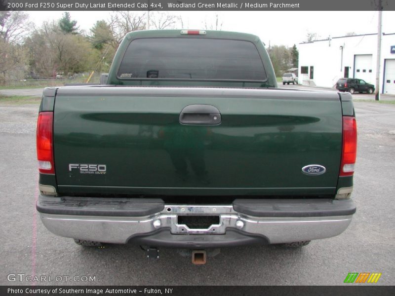 Woodland Green Metallic / Medium Parchment 2000 Ford F250 Super Duty Lariat Extended Cab 4x4