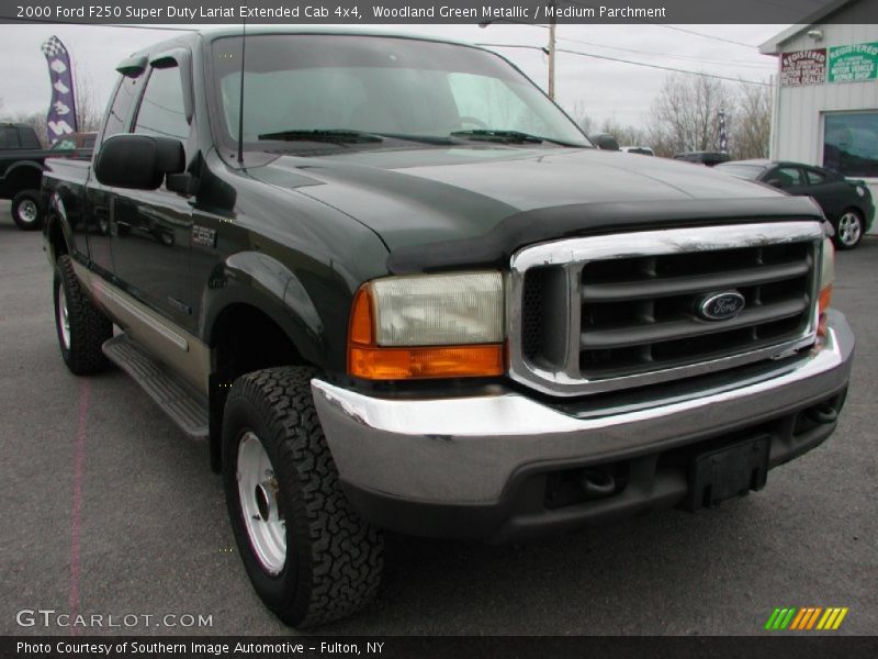 Woodland Green Metallic / Medium Parchment 2000 Ford F250 Super Duty Lariat Extended Cab 4x4