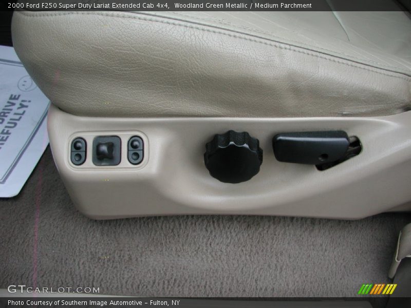 Woodland Green Metallic / Medium Parchment 2000 Ford F250 Super Duty Lariat Extended Cab 4x4