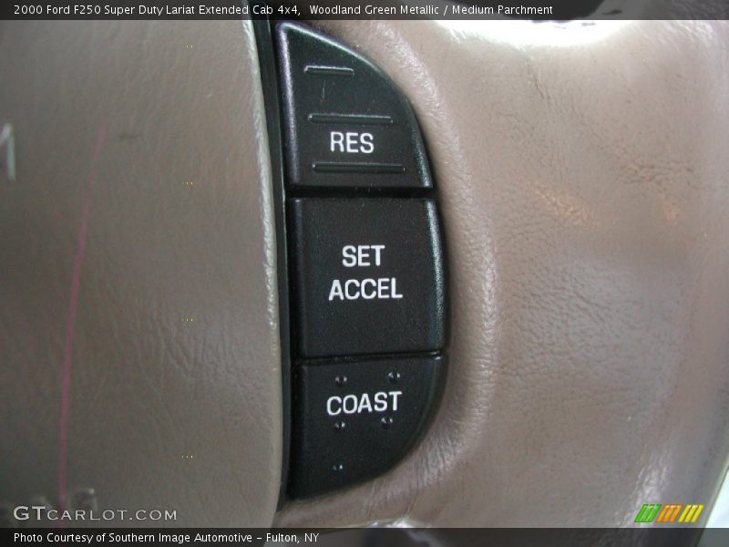 Woodland Green Metallic / Medium Parchment 2000 Ford F250 Super Duty Lariat Extended Cab 4x4