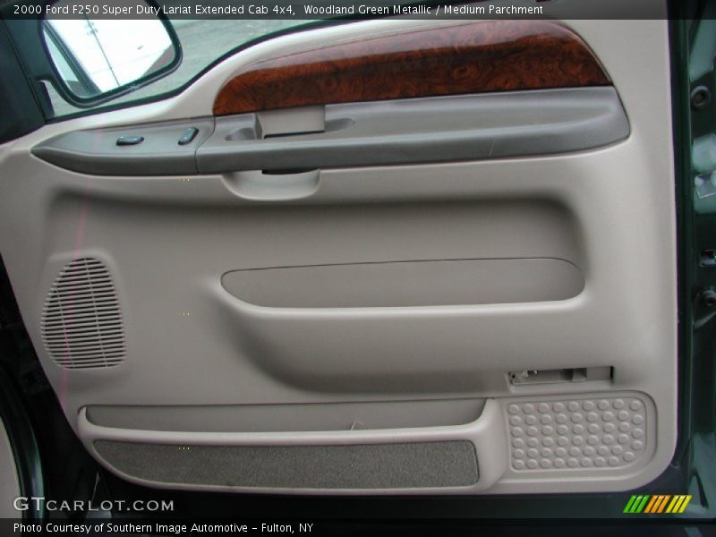 Woodland Green Metallic / Medium Parchment 2000 Ford F250 Super Duty Lariat Extended Cab 4x4