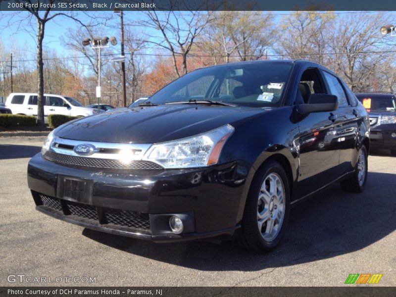 Black / Charcoal Black 2008 Ford Focus SES Sedan