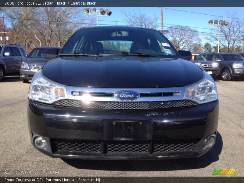 Black / Charcoal Black 2008 Ford Focus SES Sedan