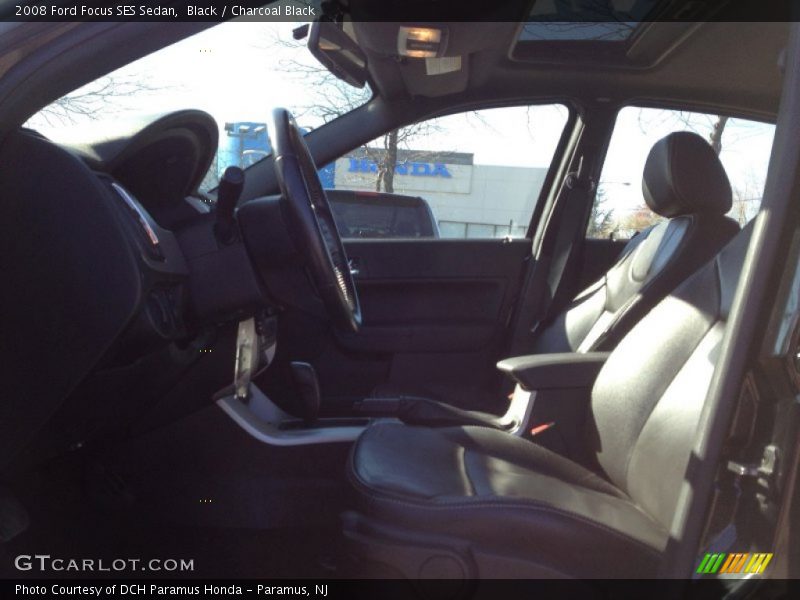 Black / Charcoal Black 2008 Ford Focus SES Sedan
