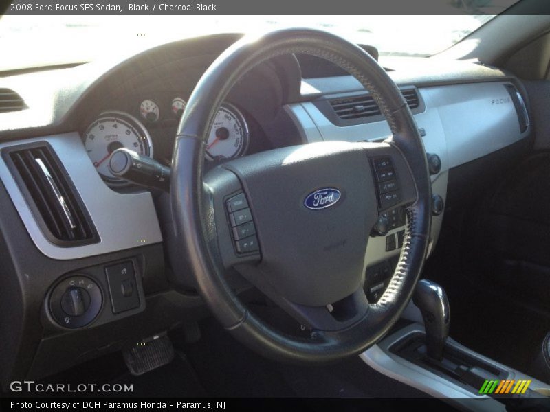 Black / Charcoal Black 2008 Ford Focus SES Sedan