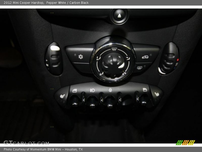 Pepper White / Carbon Black 2012 Mini Cooper Hardtop