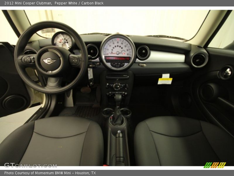 Pepper White / Carbon Black 2012 Mini Cooper Clubman