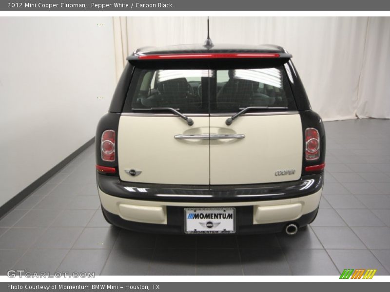 Pepper White / Carbon Black 2012 Mini Cooper Clubman
