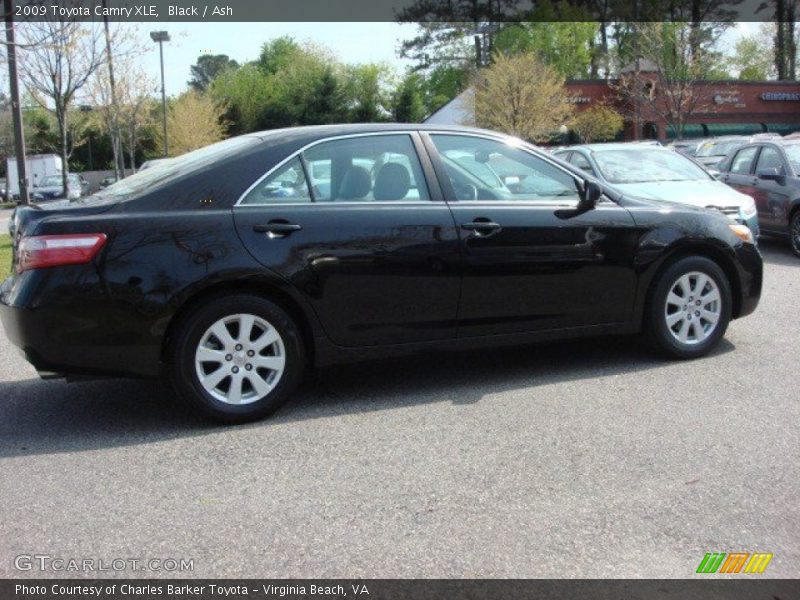 Black / Ash 2009 Toyota Camry XLE