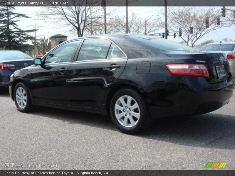 Black / Ash 2009 Toyota Camry XLE