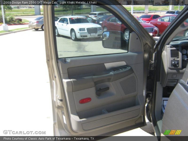 Light Khaki Metallic / Khaki 2009 Dodge Ram 2500 SXT Mega Cab