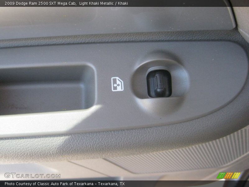 Light Khaki Metallic / Khaki 2009 Dodge Ram 2500 SXT Mega Cab