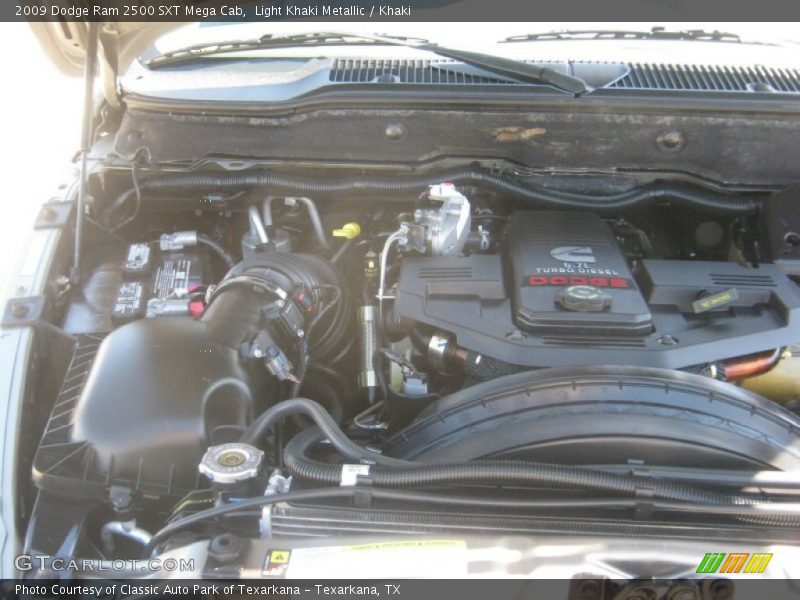 Light Khaki Metallic / Khaki 2009 Dodge Ram 2500 SXT Mega Cab