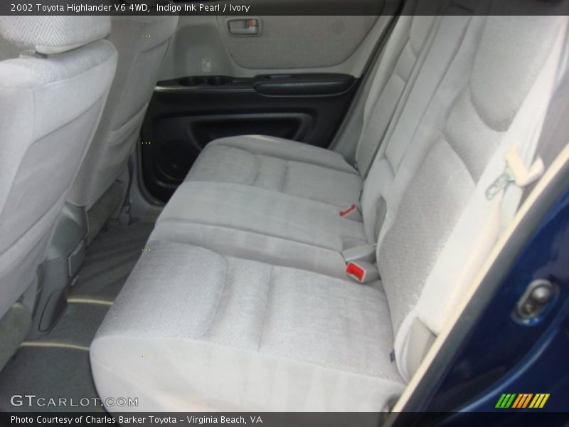 Indigo Ink Pearl / Ivory 2002 Toyota Highlander V6 4WD