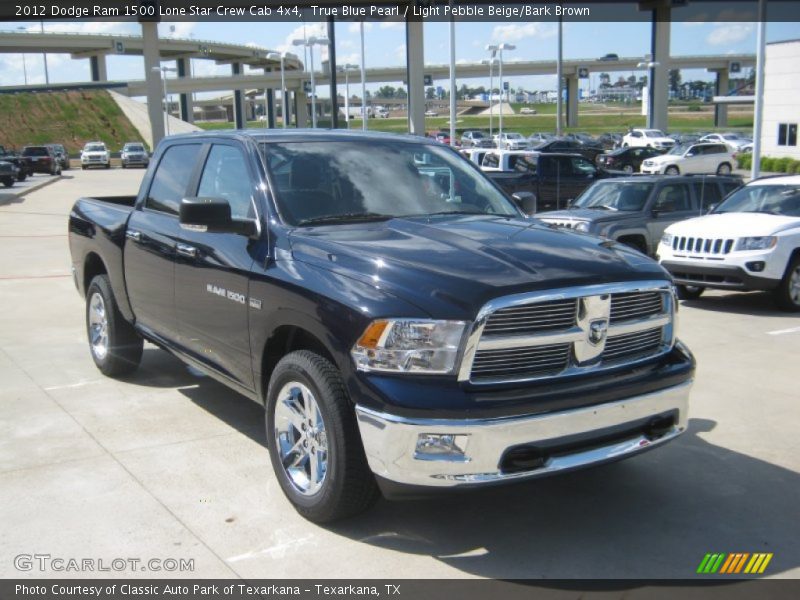 Front 3/4 View of 2012 Ram 1500 Lone Star Crew Cab 4x4