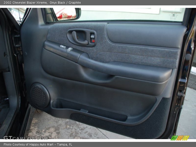 Onyx Black / Graphite 2002 Chevrolet Blazer Xtreme