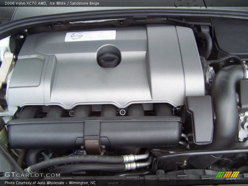 Ice White / Sandstone Beige 2008 Volvo XC70 AWD