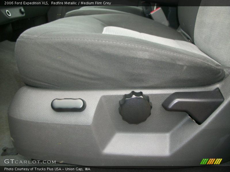 Redfire Metallic / Medium Flint Grey 2006 Ford Expedition XLS