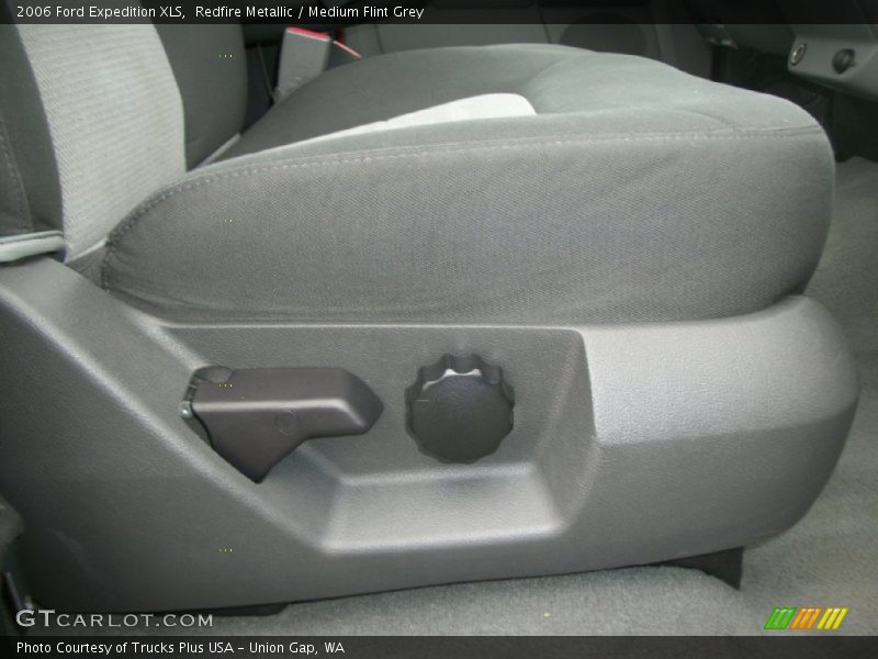 Redfire Metallic / Medium Flint Grey 2006 Ford Expedition XLS