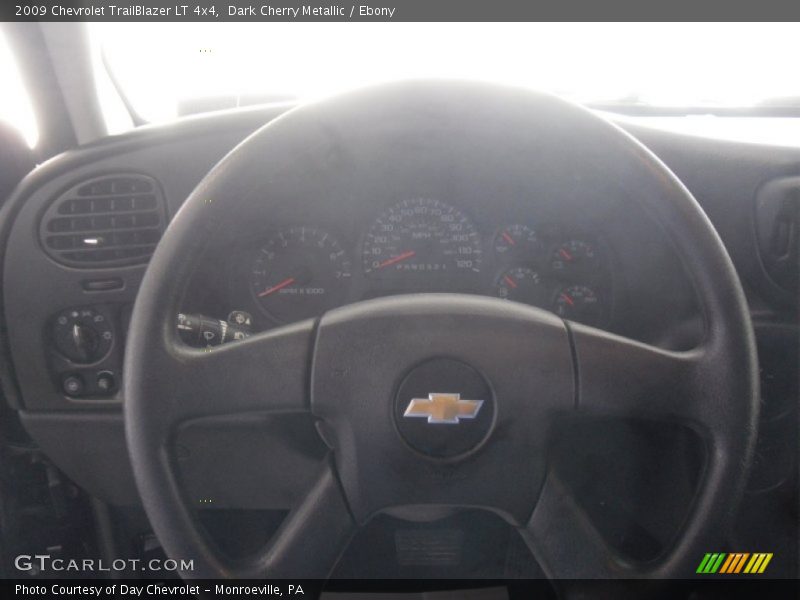 Dark Cherry Metallic / Ebony 2009 Chevrolet TrailBlazer LT 4x4