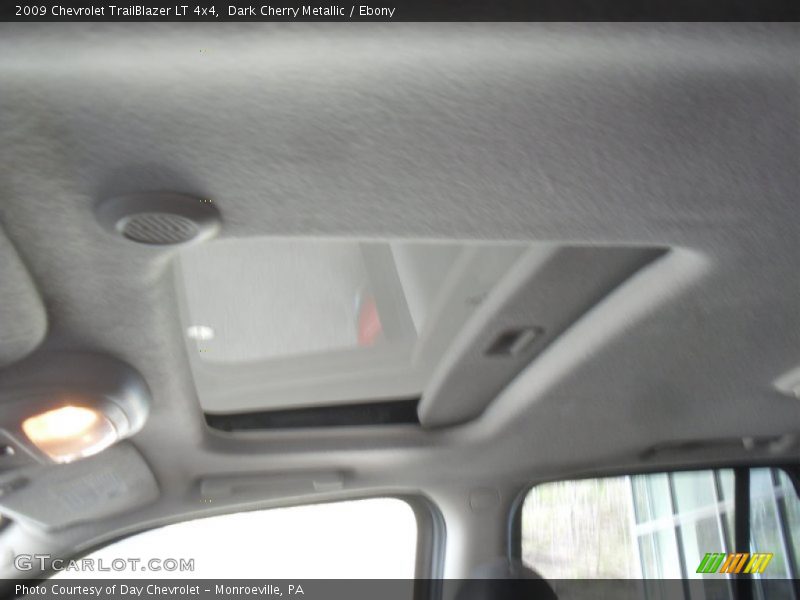 Dark Cherry Metallic / Ebony 2009 Chevrolet TrailBlazer LT 4x4