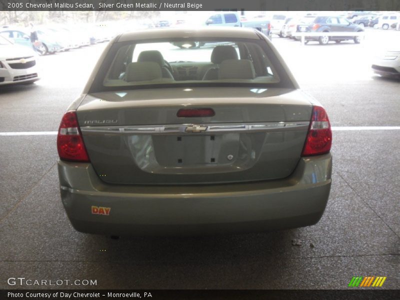 Silver Green Metallic / Neutral Beige 2005 Chevrolet Malibu Sedan