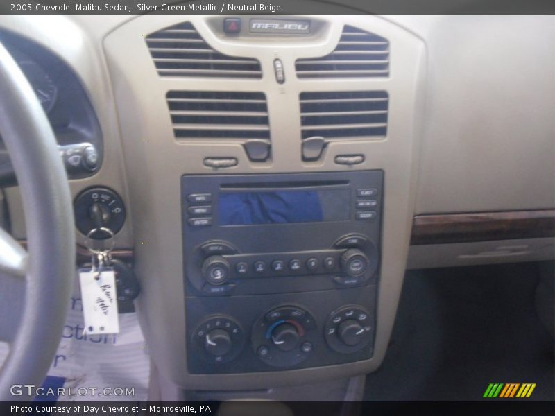 Silver Green Metallic / Neutral Beige 2005 Chevrolet Malibu Sedan