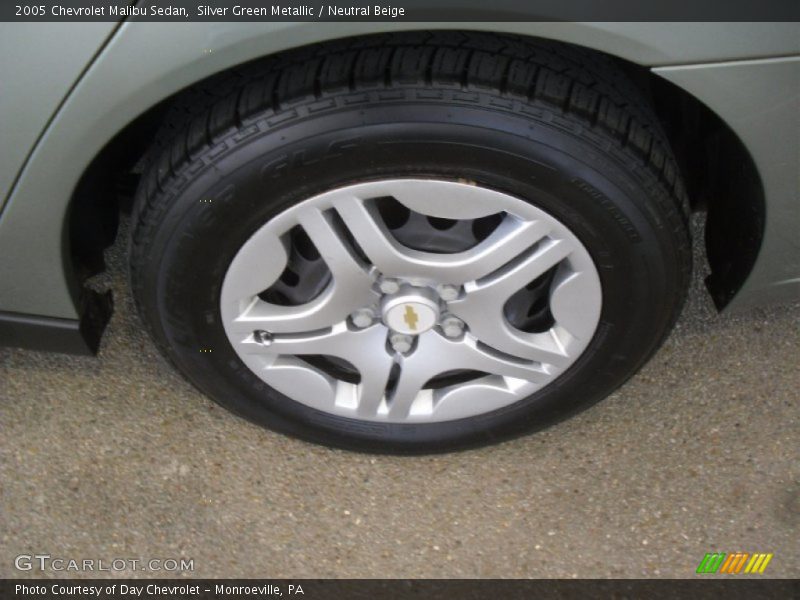 Silver Green Metallic / Neutral Beige 2005 Chevrolet Malibu Sedan