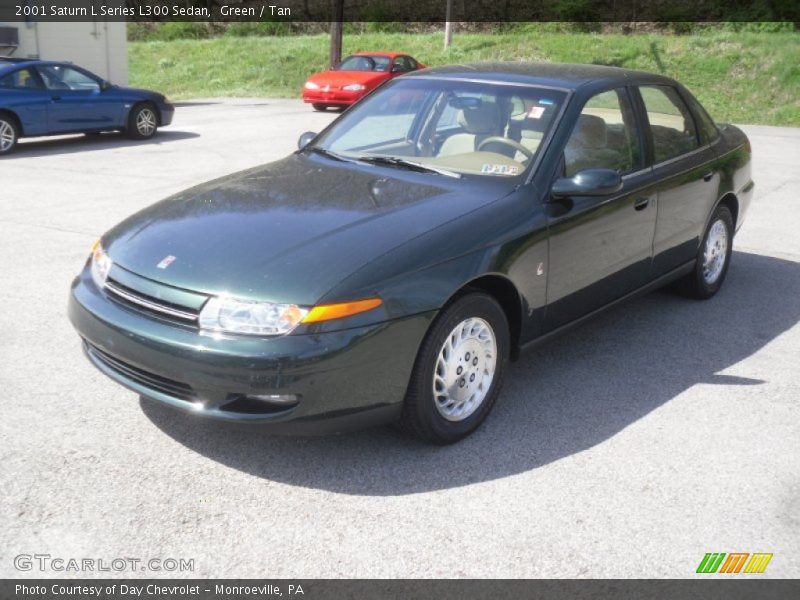Green / Tan 2001 Saturn L Series L300 Sedan