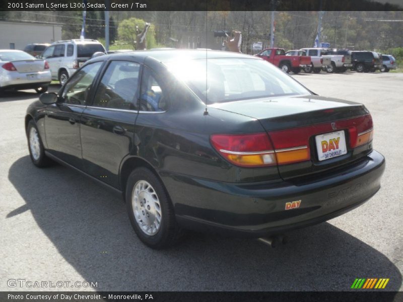 Green / Tan 2001 Saturn L Series L300 Sedan