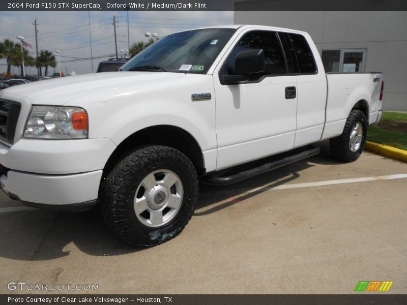 Oxford White / Medium/Dark Flint 2004 Ford F150 STX SuperCab