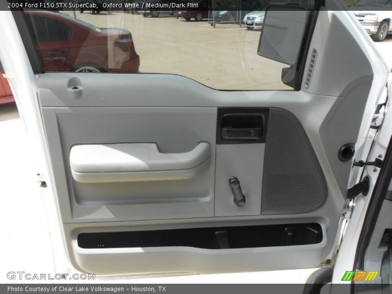 Oxford White / Medium/Dark Flint 2004 Ford F150 STX SuperCab