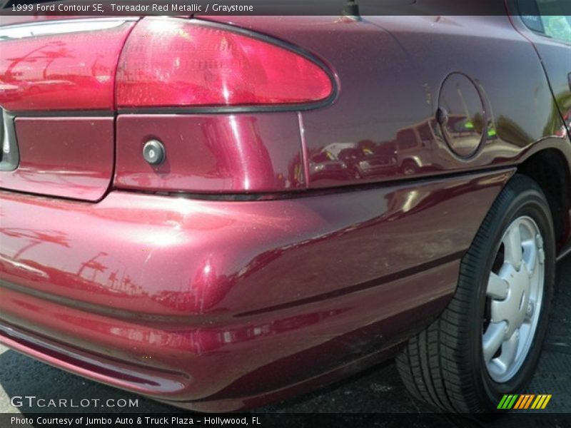 Toreador Red Metallic / Graystone 1999 Ford Contour SE